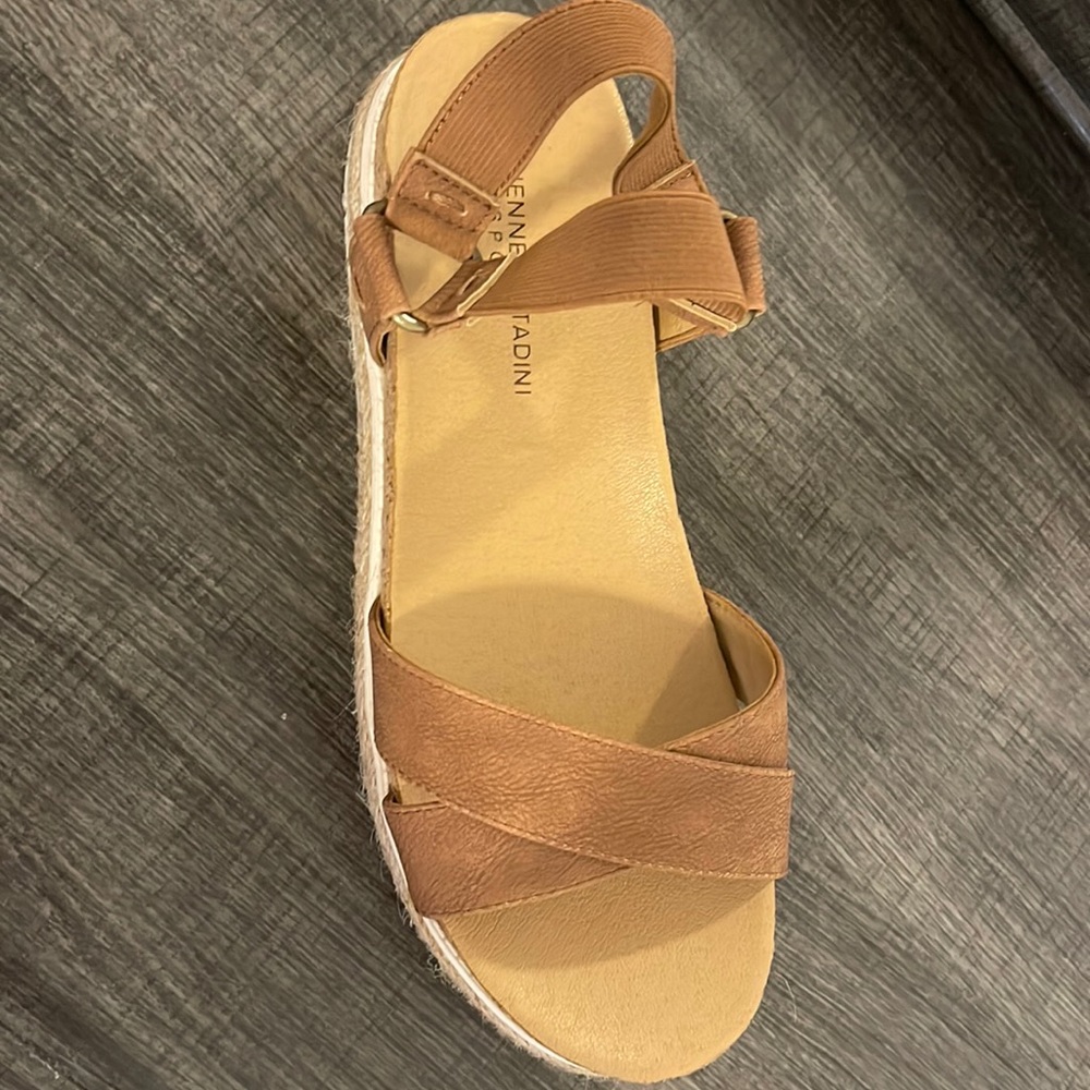 Never worn